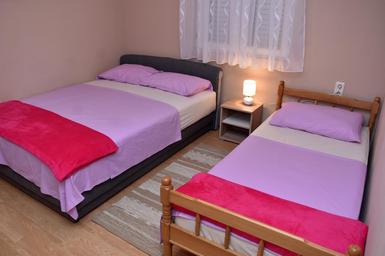 Apartments Oresic Vir Dış mekan fotoğraf