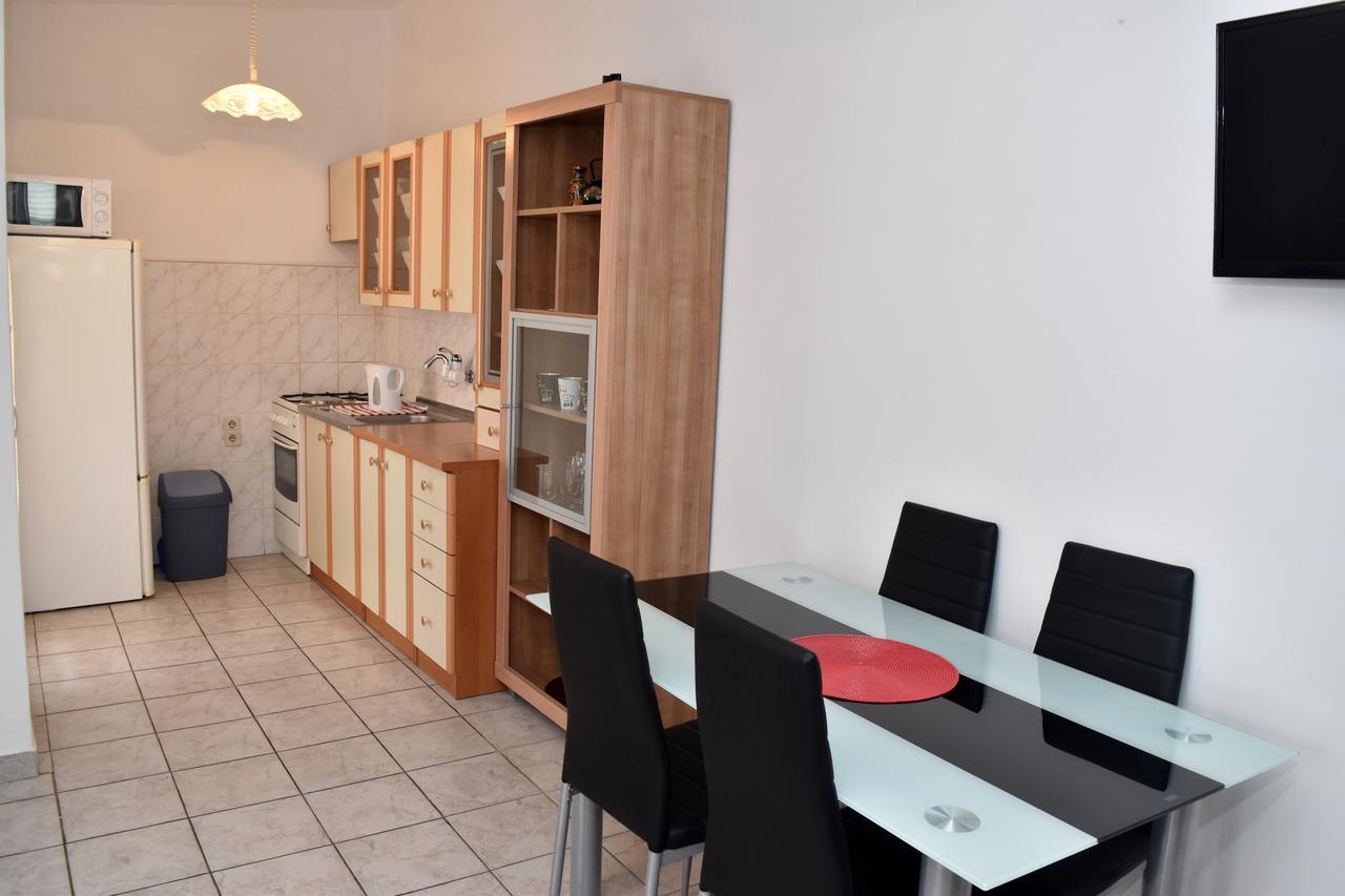 Apartments Oresic Vir Dış mekan fotoğraf