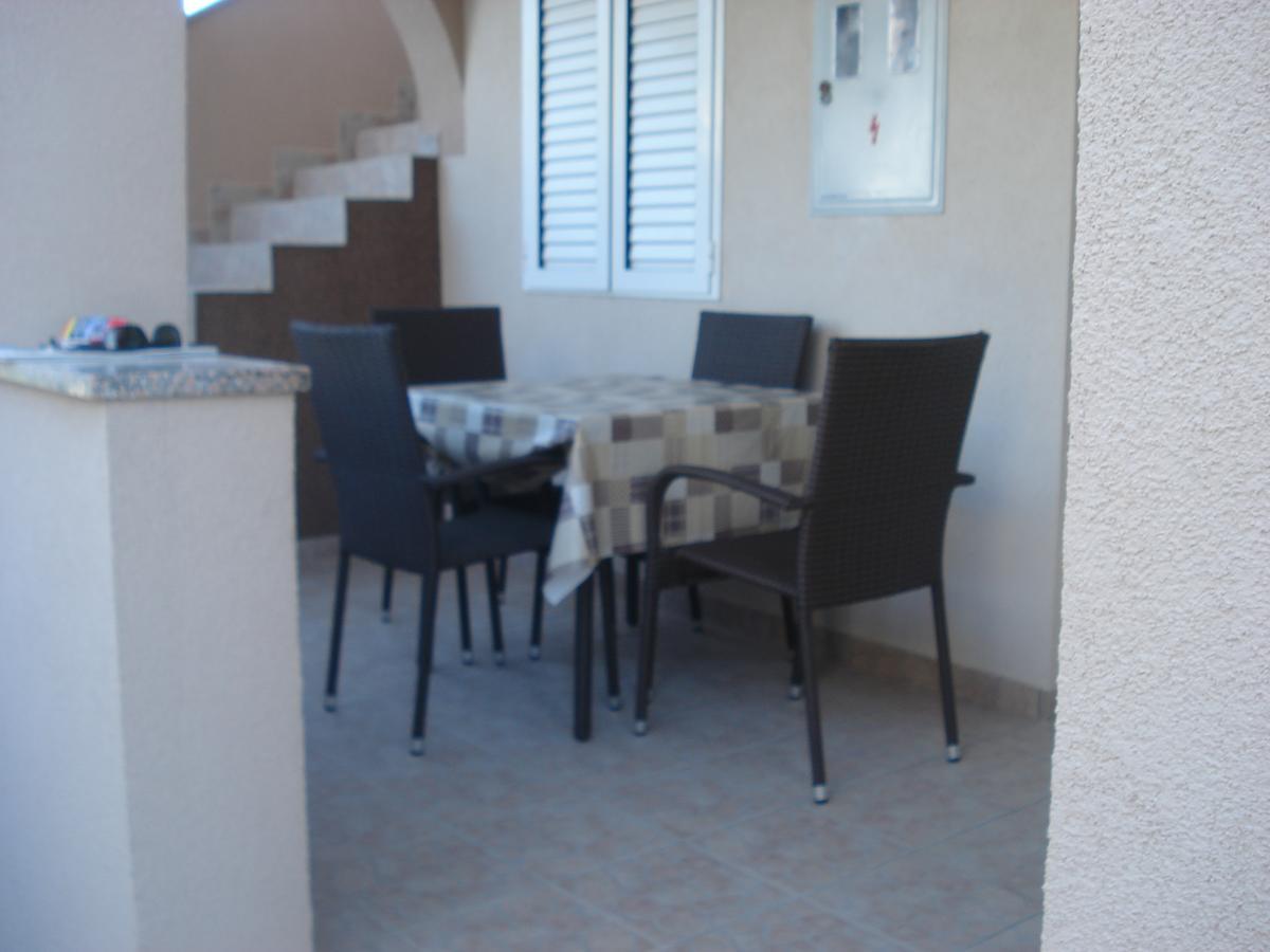 Apartments Oresic Vir Dış mekan fotoğraf